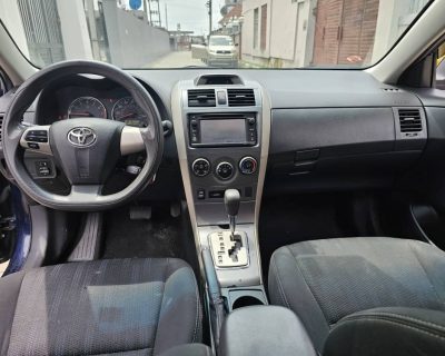 Toyota Corolla S 2013